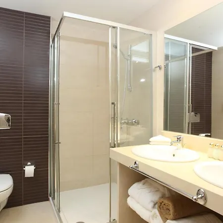 Levante Beach Отель 5*