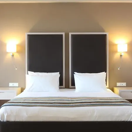 Levante Beach Hotel Afantou